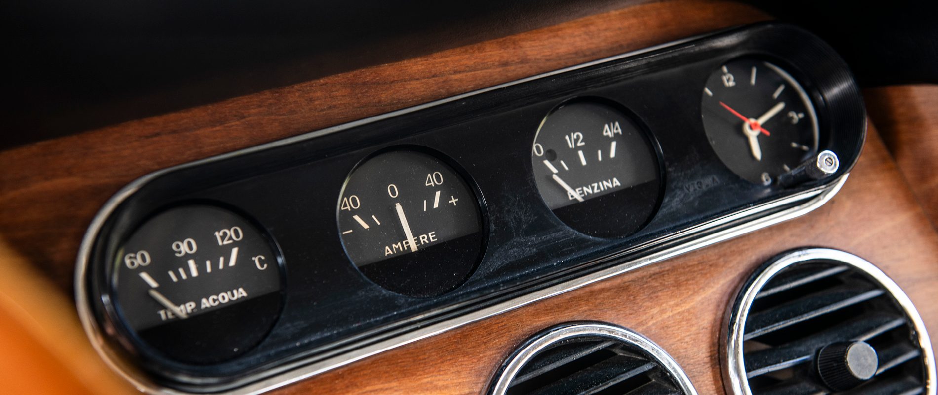 330GT_1920 x 800_4